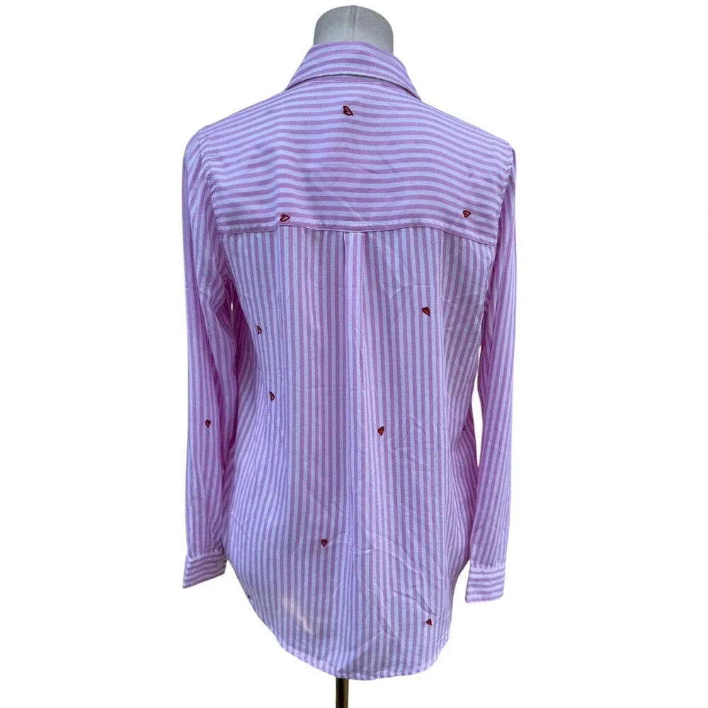 BeachLunchLounge Kaylee Pink Stripe Heart Embroidered Button Shirt Womens S
